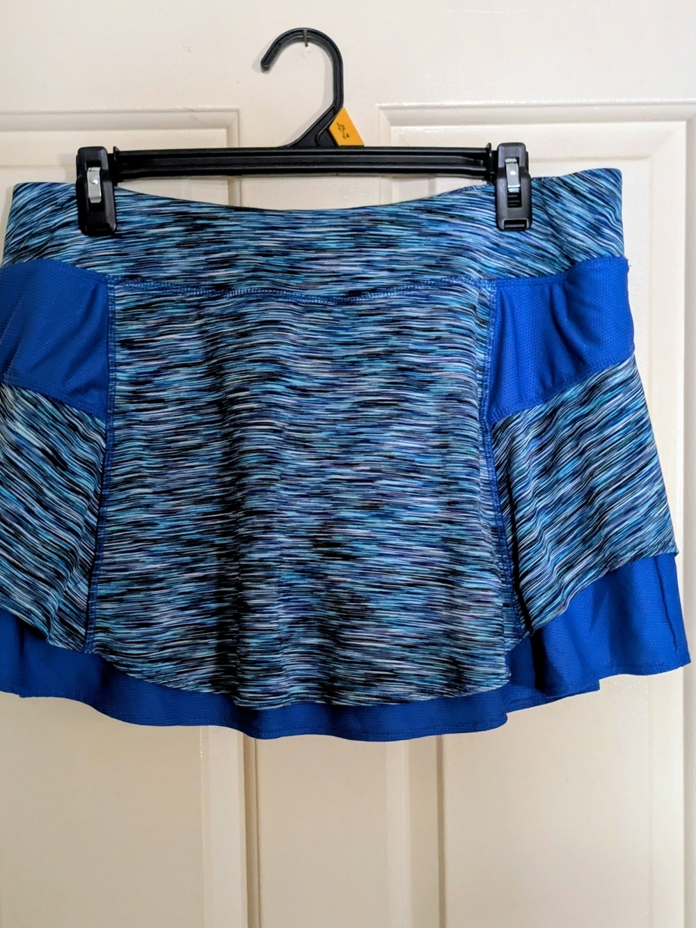 ATHLETA GIRL Multi Blue Serve/Tennis Skort. Size L.